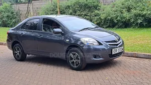 Toyota Belta 2006 Gray