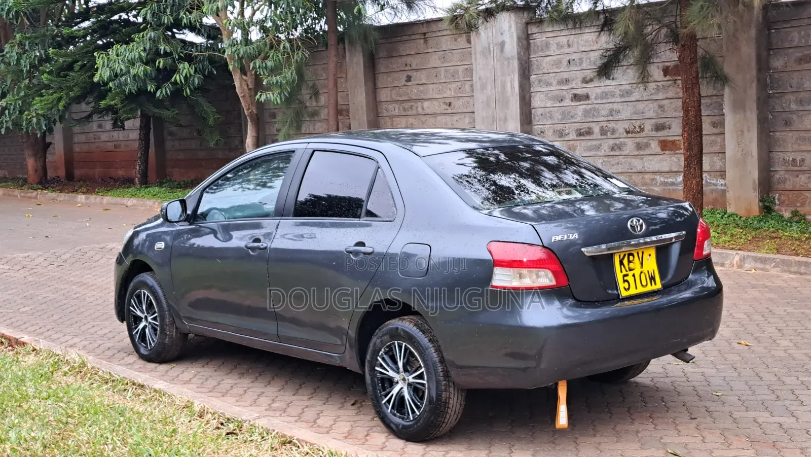 Toyota Belta 2006 Gray