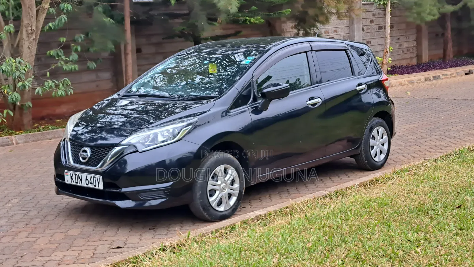 Nissan Note 2016 Black