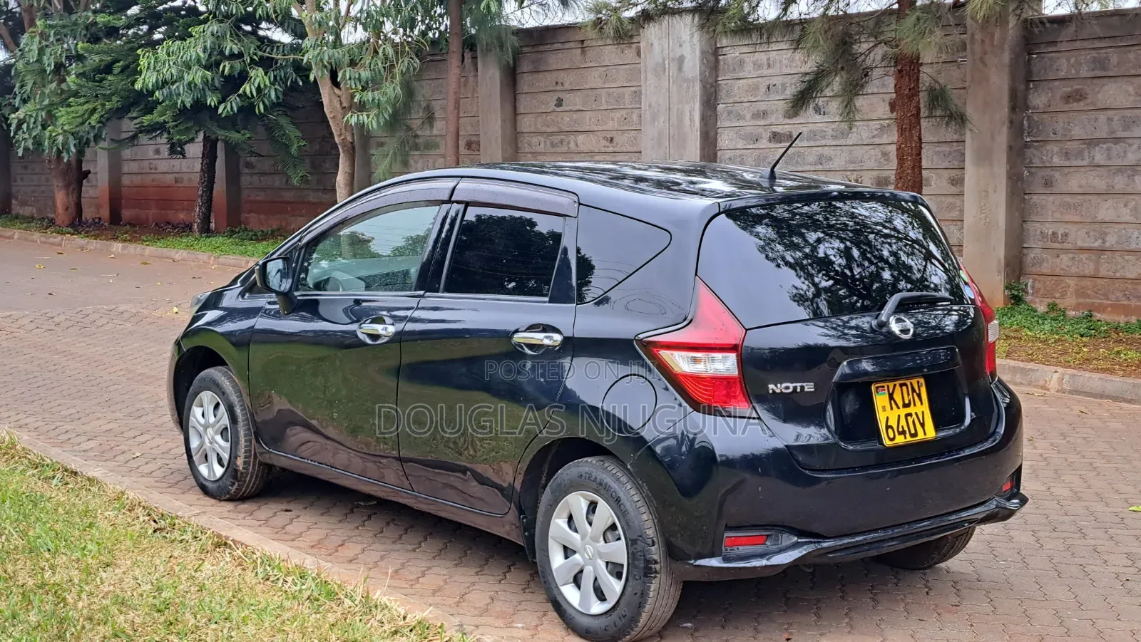 Nissan Note 2016 Black