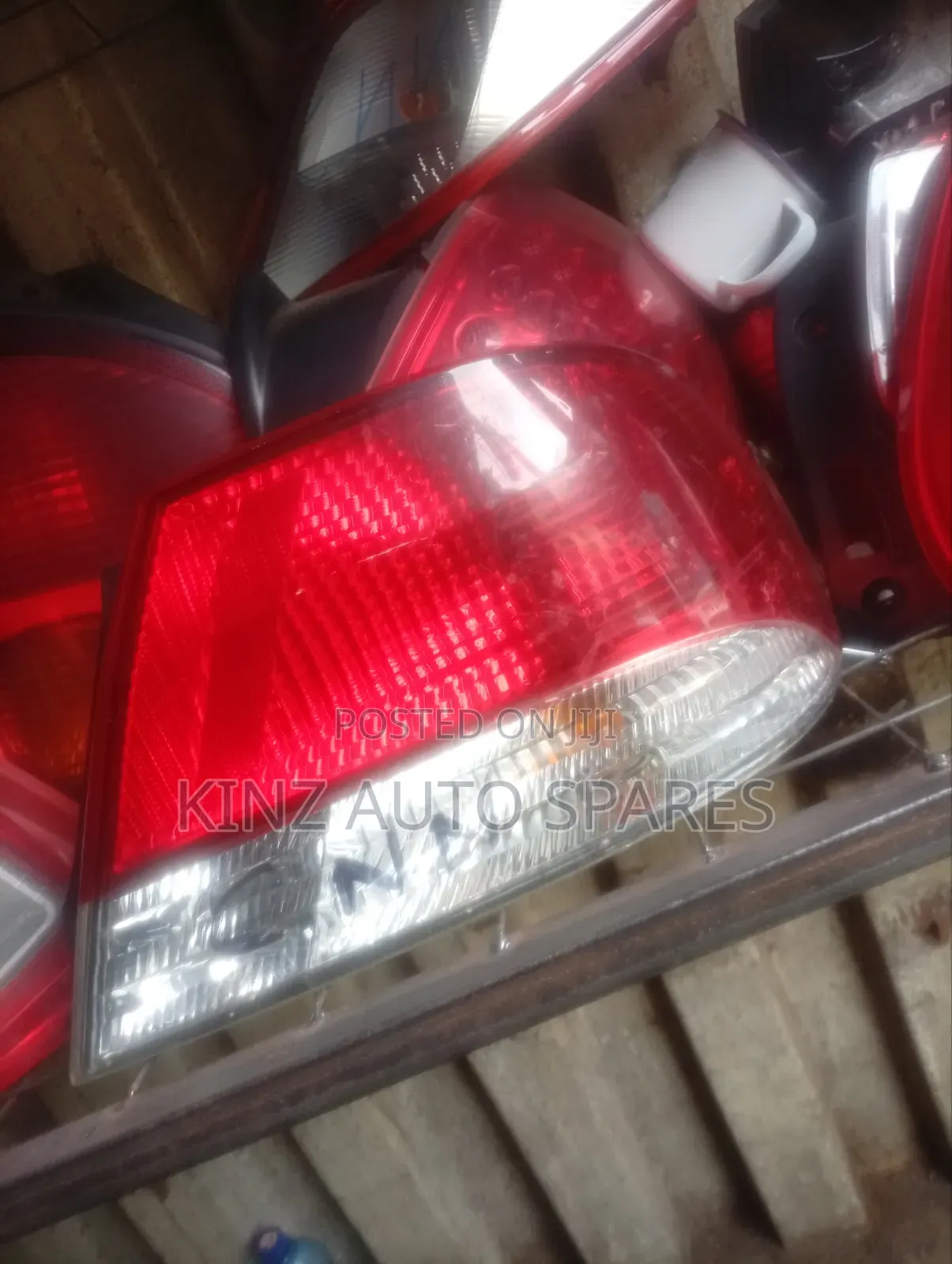 Mitsubishi Cedia Backlights