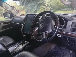 Toyota Land Cruiser 4.5 V8 GXR 2011 Blue