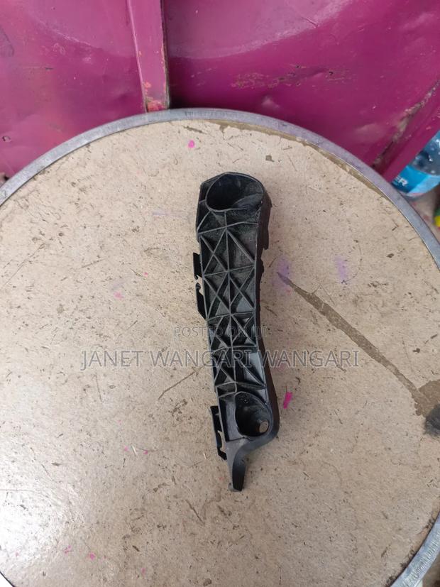 Bumper Slide Rav4 Old Model - main view