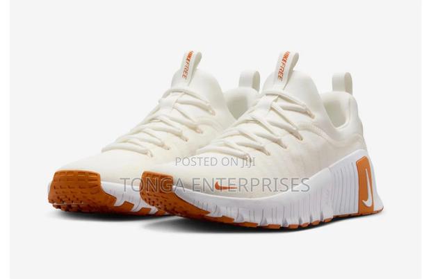 Nike Women's Free Metcon 6 - thumbnail 2