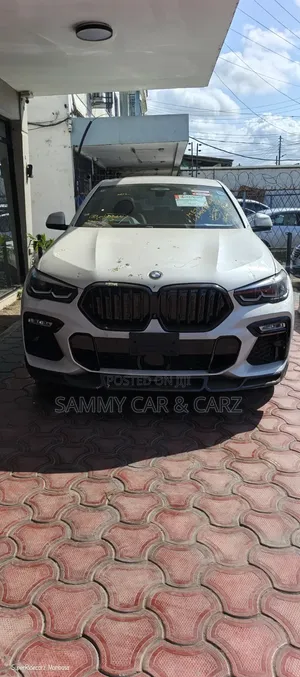 BMW X6 2022 White