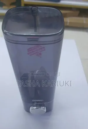 Abs Plastic Wall Mounted Soap Dispenser 450ml