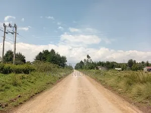 6 Acres in Naivasha Karati With 3bedroom House
