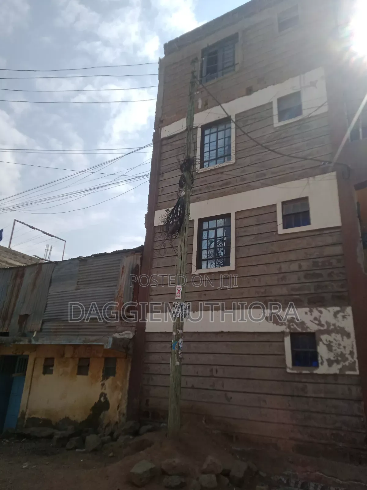 Furnished 1bdrm Block of Flats in Muthwani for sale