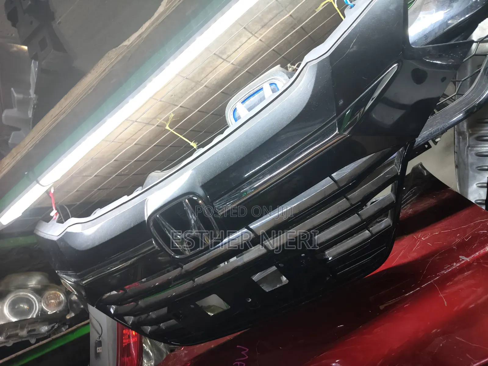 Honda Vezel Grill Available