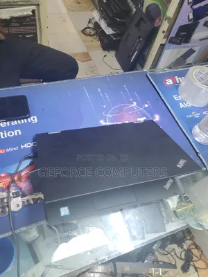 Laptop Lenovo ThinkPad X1 Yoga 16GB Intel Core i7 SSD 512GB