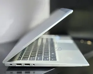 Laptop HP EliteBook 830 G8 16GB Intel Core i5 SSD 256GB