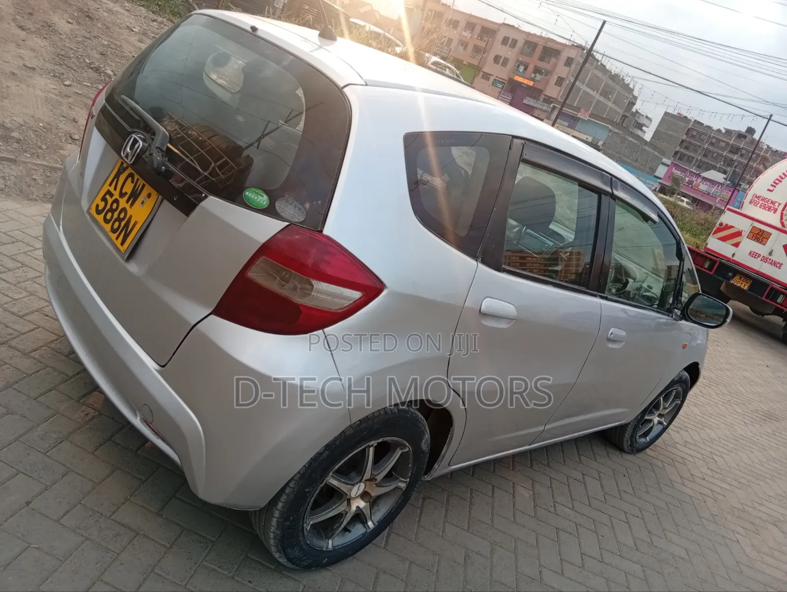 Honda Fit 2012 Silver
