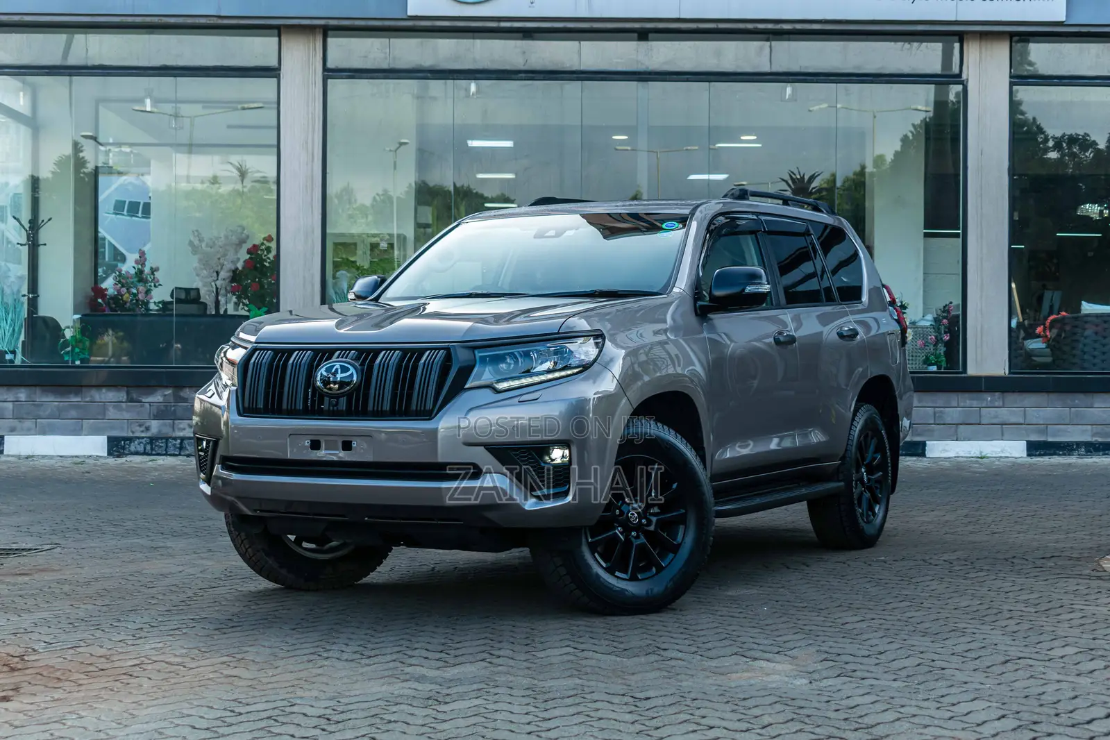 Toyota Land Cruiser Prado 2.8 2023 Brown