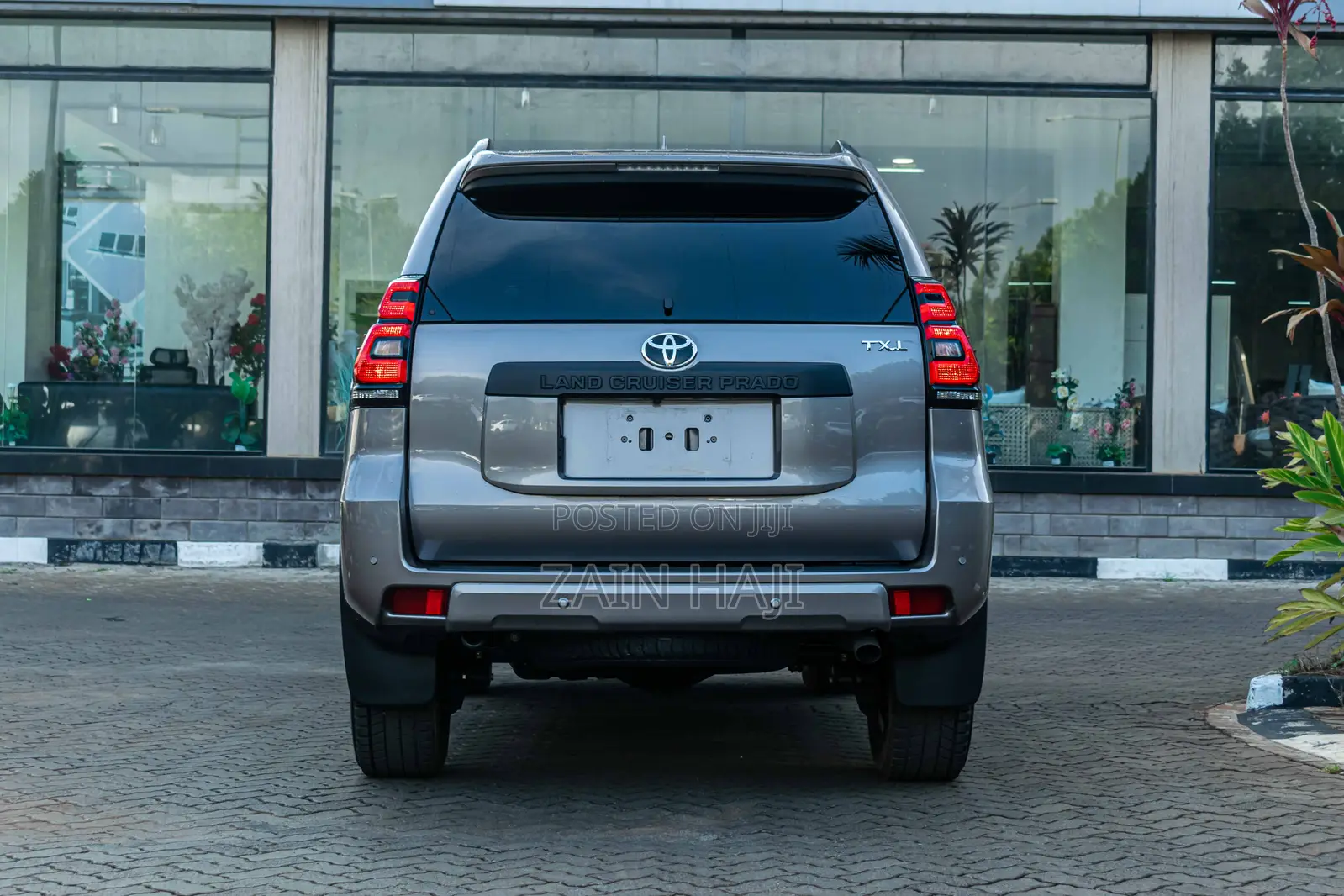 Toyota Land Cruiser Prado 2.8 2023 Brown