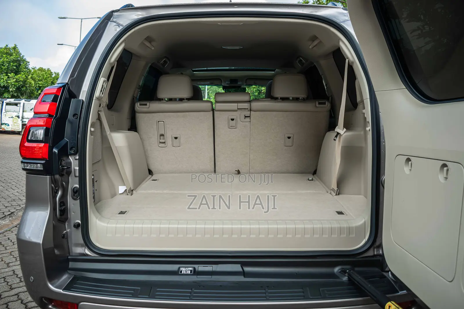 Toyota Land Cruiser Prado 2.8 2023 Brown