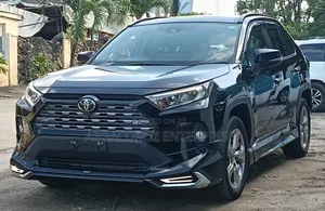 Toyota RAV4 2021 Black