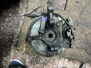 Hub Mitsubishi Lancer Front and Rear