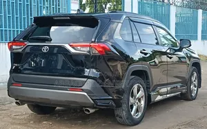 Toyota RAV4 2021 Black