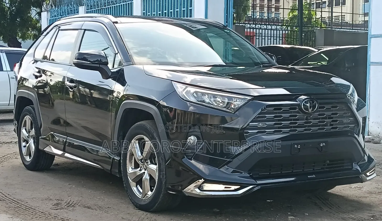 Toyota RAV4 2021 Black