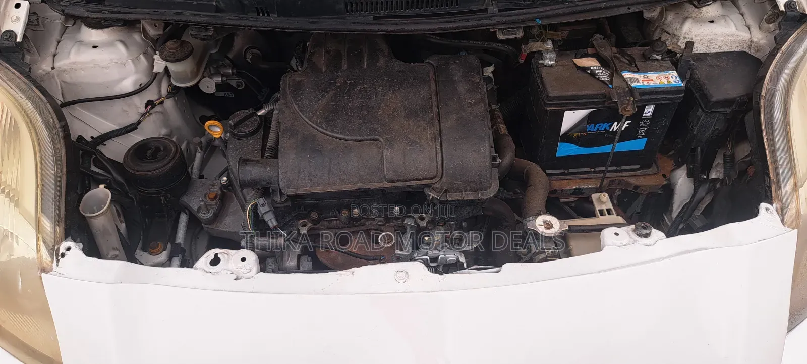 Toyota Vitz 2010 White