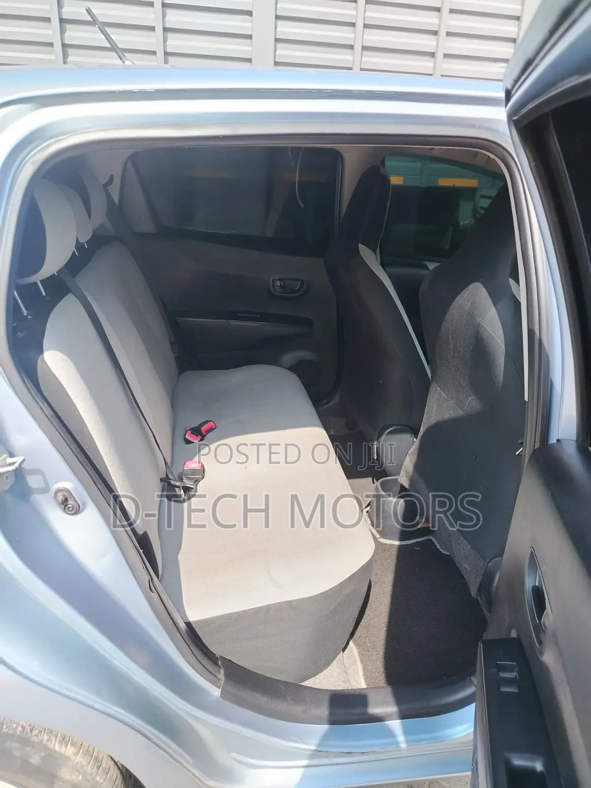 Toyota Vitz 2013 Blue