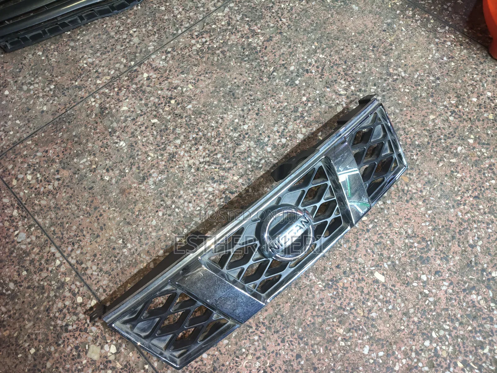 Ex Japan Nissan X Trail Grill Available