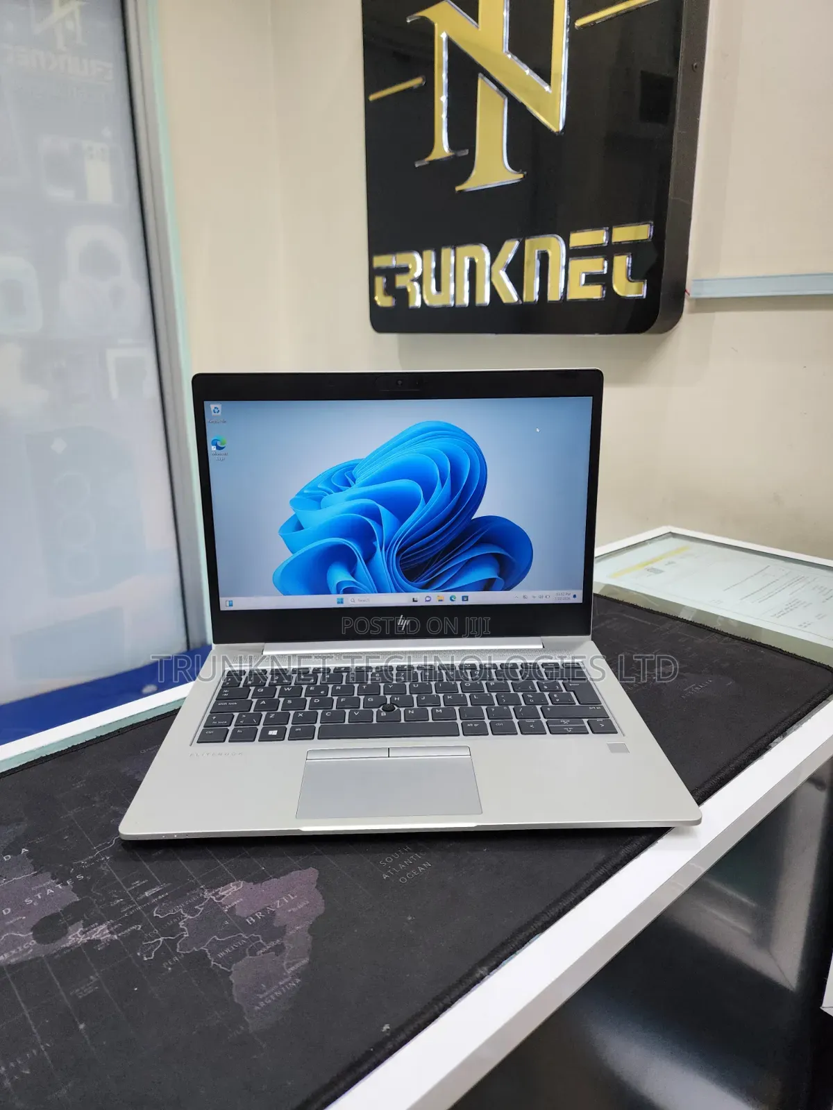 Laptop HP EliteBook 735 8GB AMD Ryzen 7 SSD 256GB