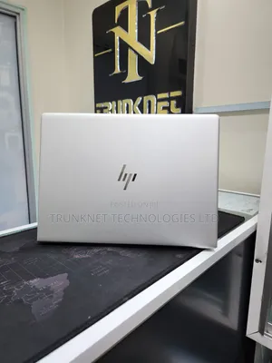 Laptop HP EliteBook 735 8GB AMD Ryzen 7 SSD 256GB