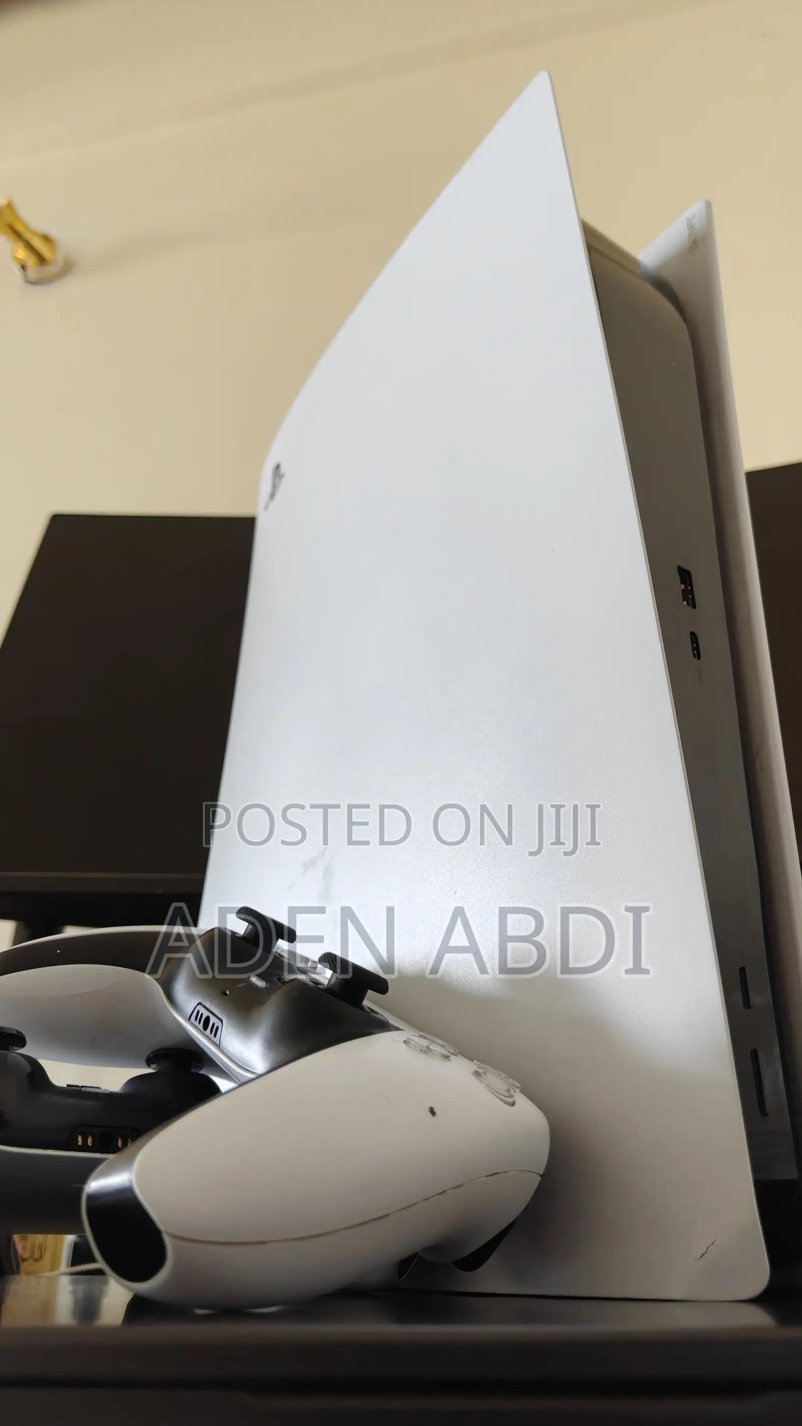 Sony PlayStation 5 Disc Console (825GB SSD Internal Storage)