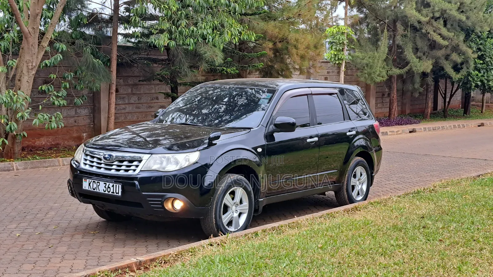 Subaru Forester 2012 Black