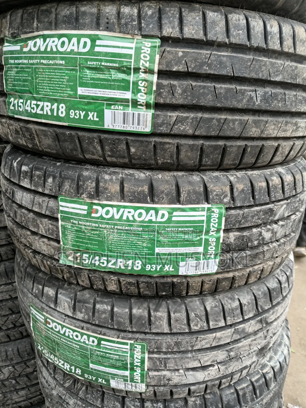 Tyre 215/45zr18 Dovroad