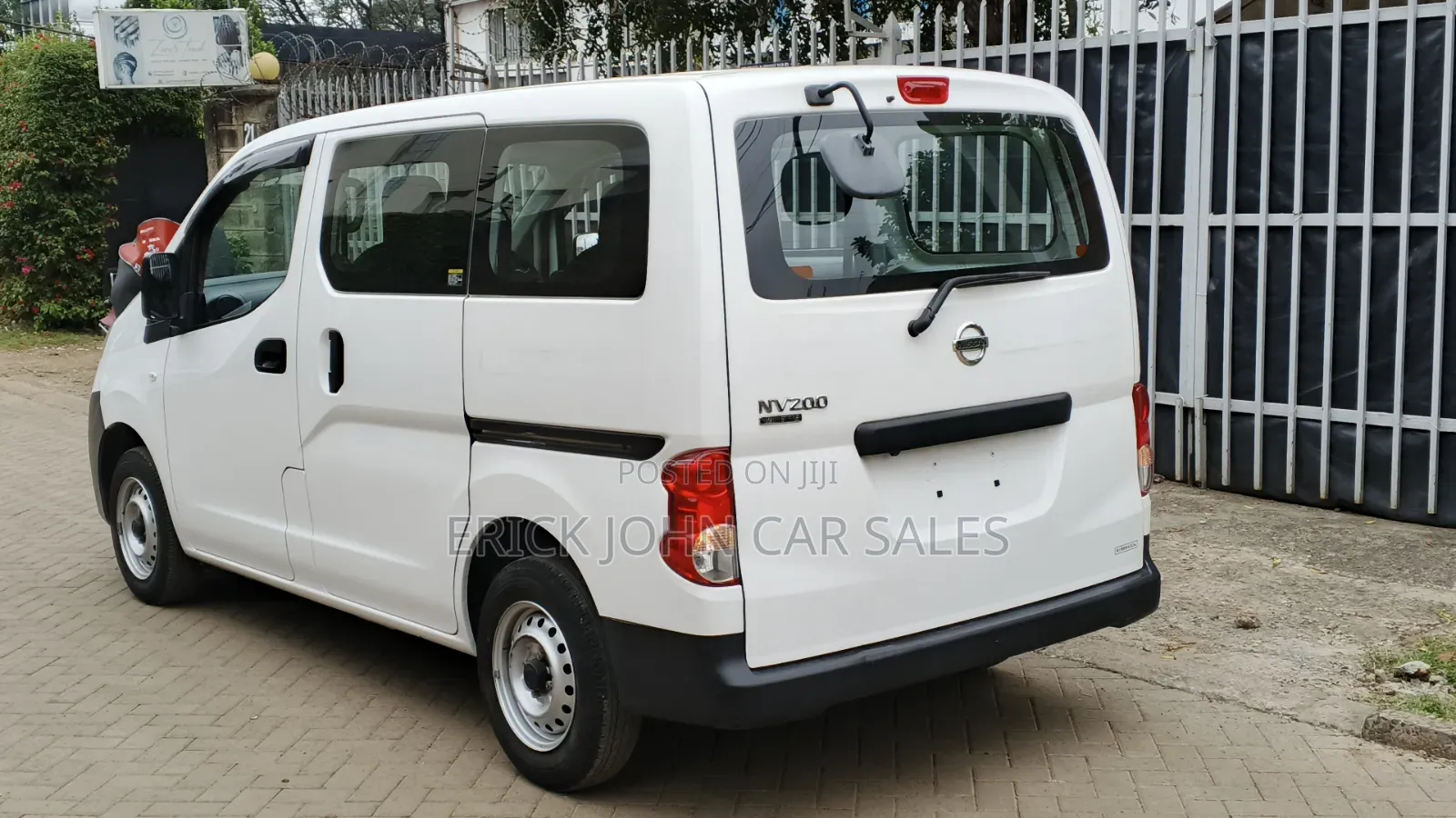 Nissan NP200 2019 White