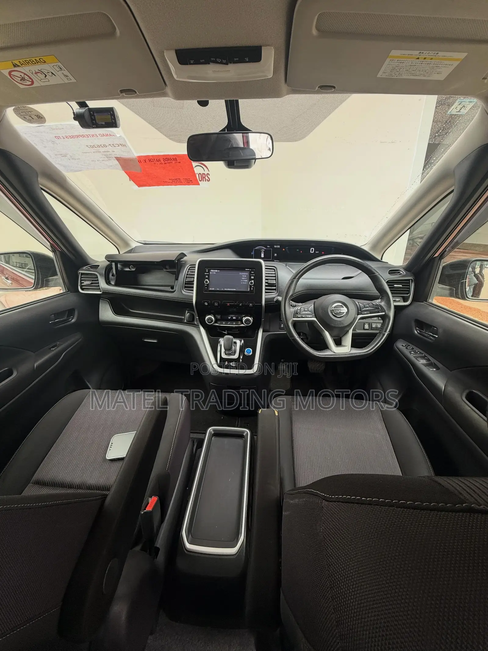 Nissan Serena 2019 Maroon