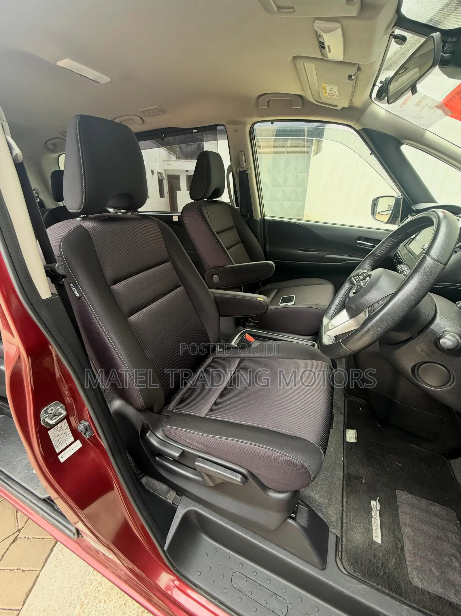 Nissan Serena 2019 Maroon