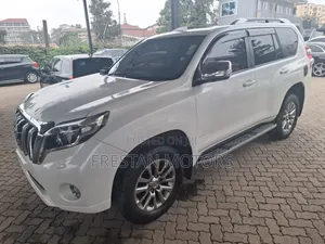 Toyota Land Cruiser Prado 2016 White