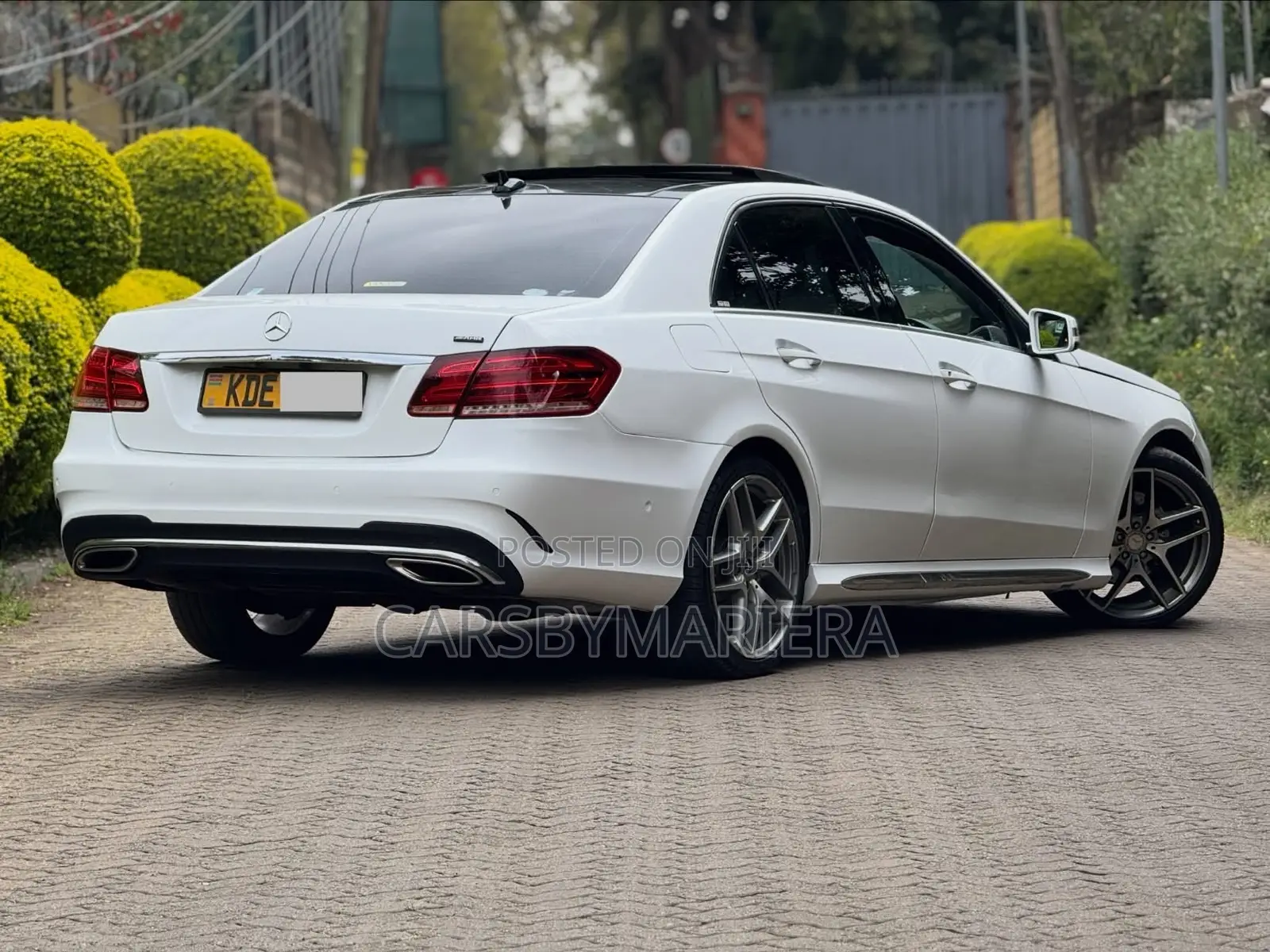 Mercedes-Benz E300 2014 White