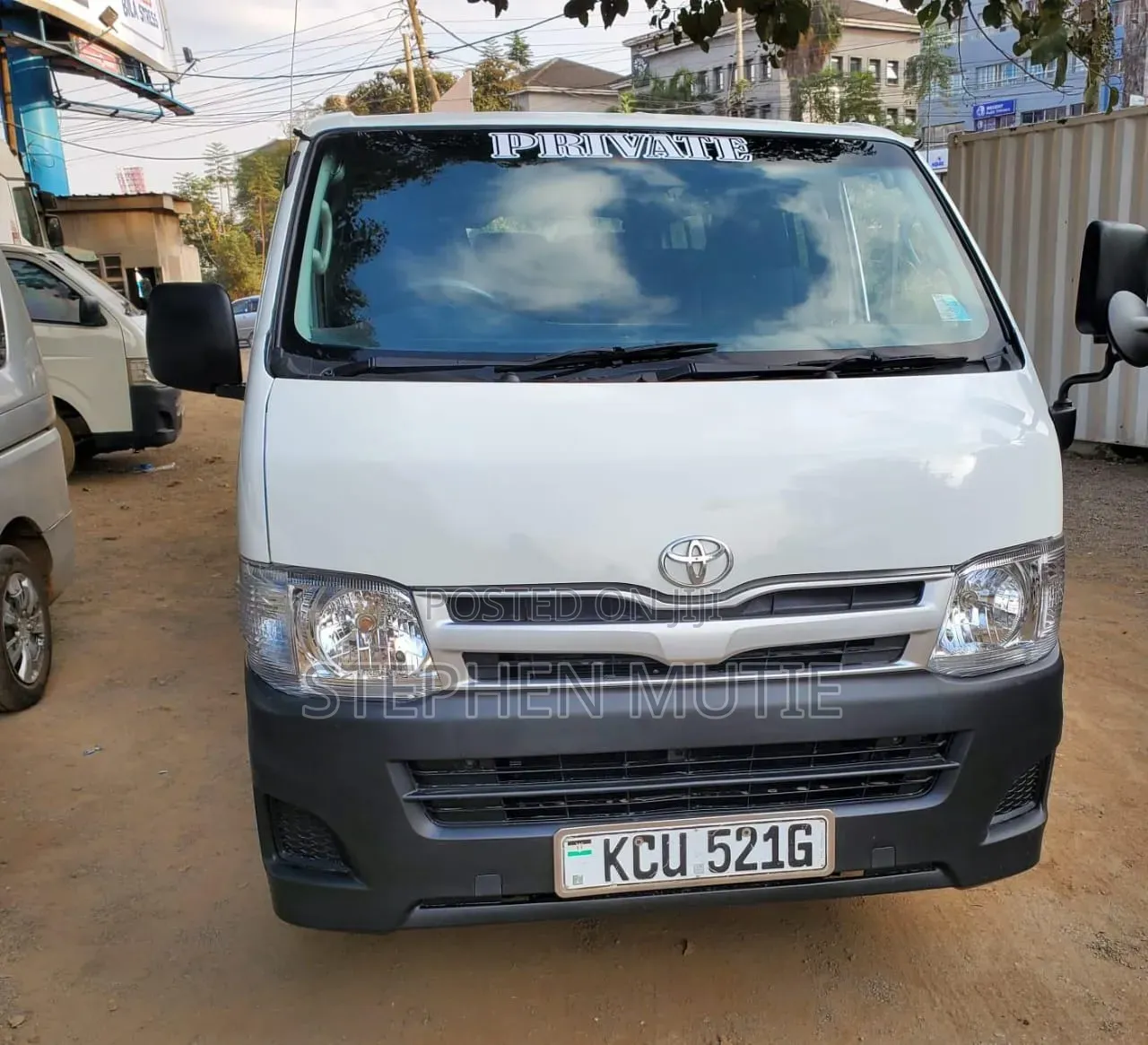 Toyota HiAce 2012 White