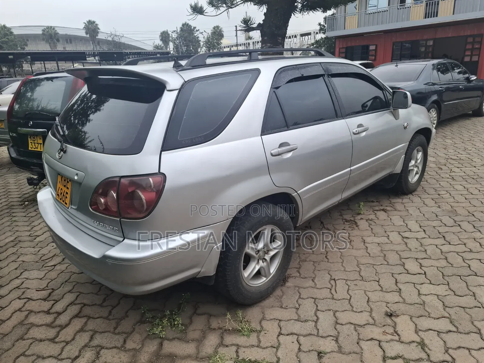 Toyota Harrier 2003 Silver