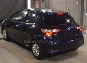 Toyota Vitz 1.5 FWD Hybrid 5dr 2019 Blue