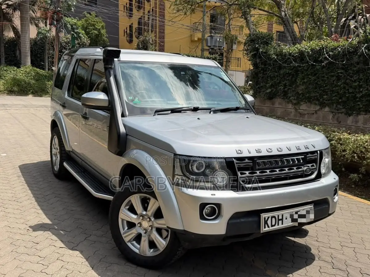 Land Rover Discovery 2015 Silver