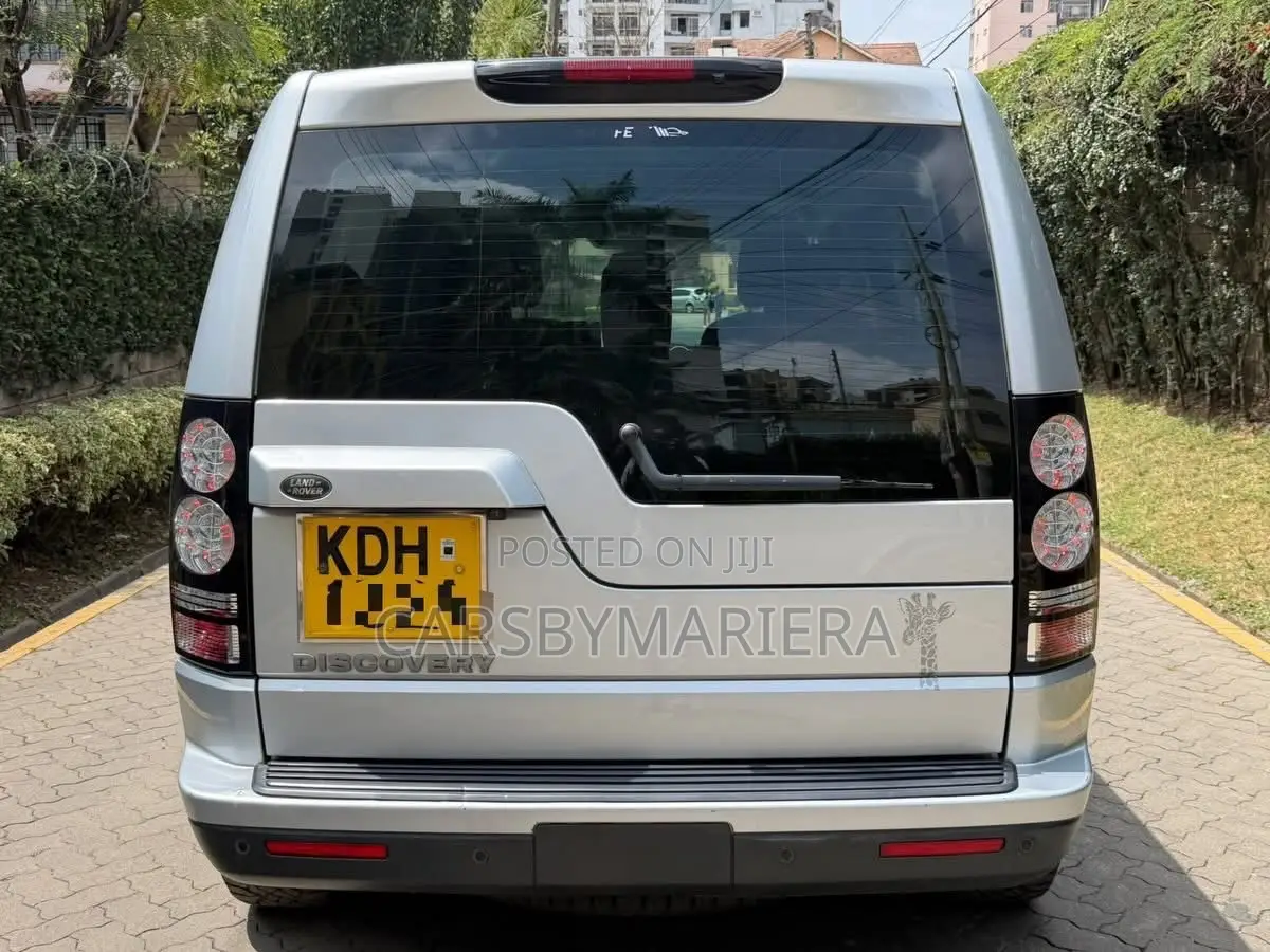 Land Rover Discovery 2015 Silver
