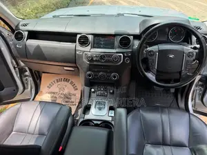 Land Rover Discovery 2015 Silver