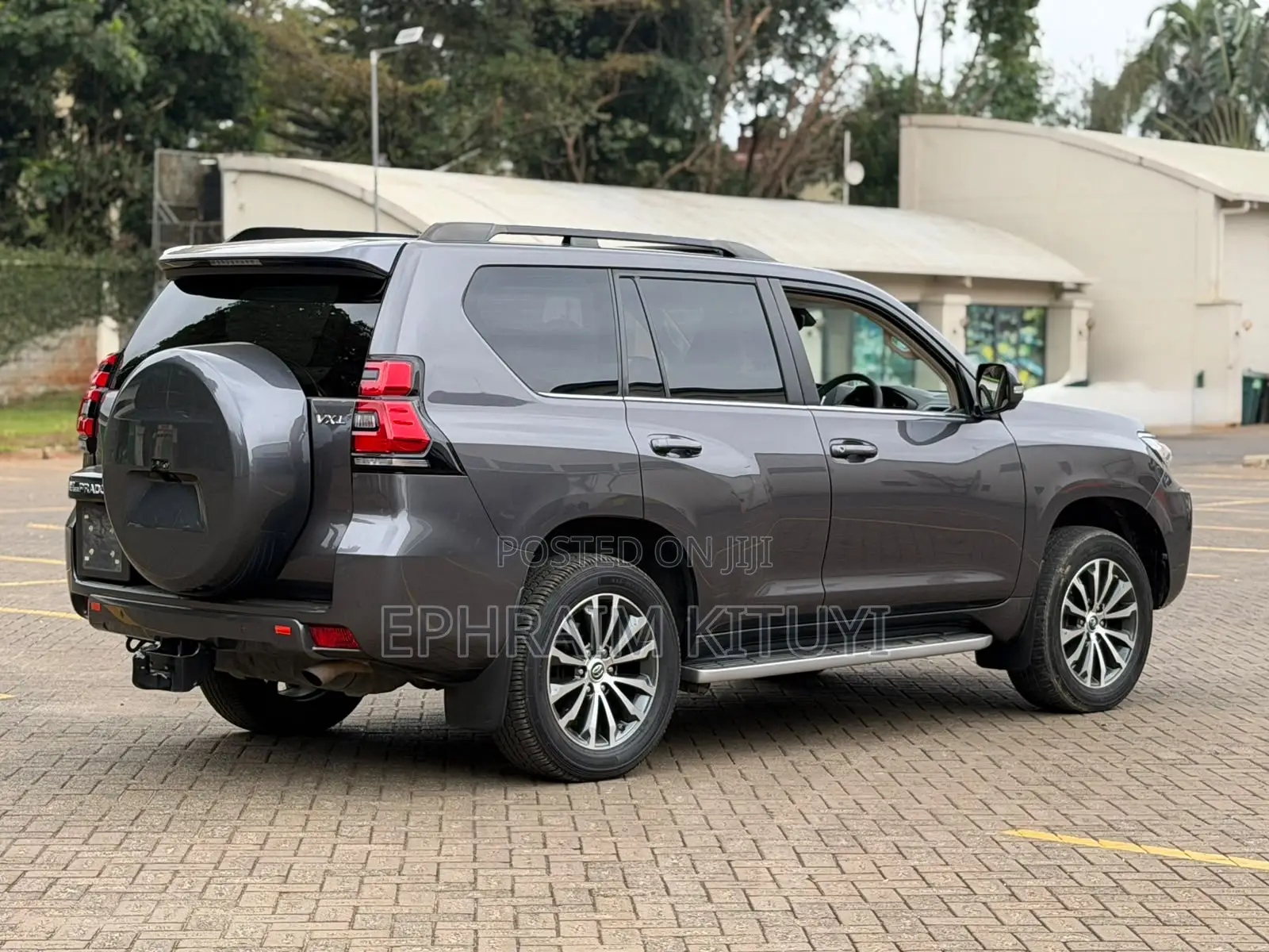 Toyota Land Cruiser Prado 2019 Gray