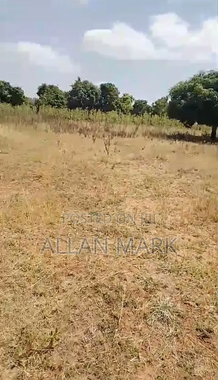 Mananja Prime Estate Land