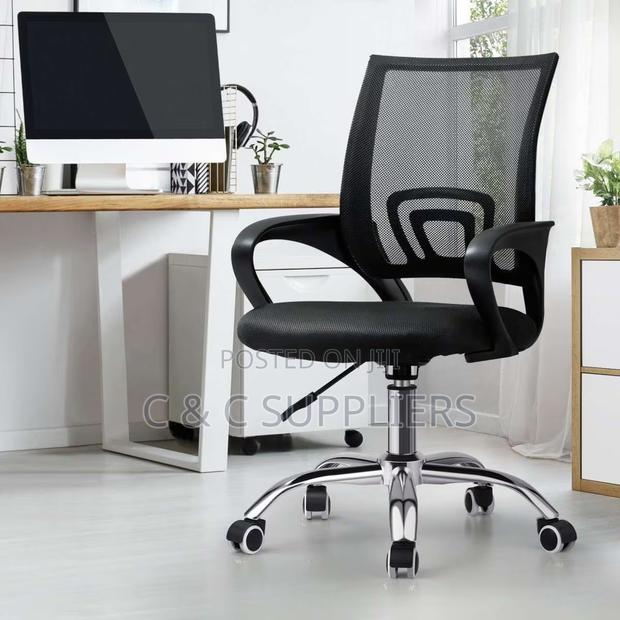 Medium Back Mesh Study Chair. - thumbnail 7