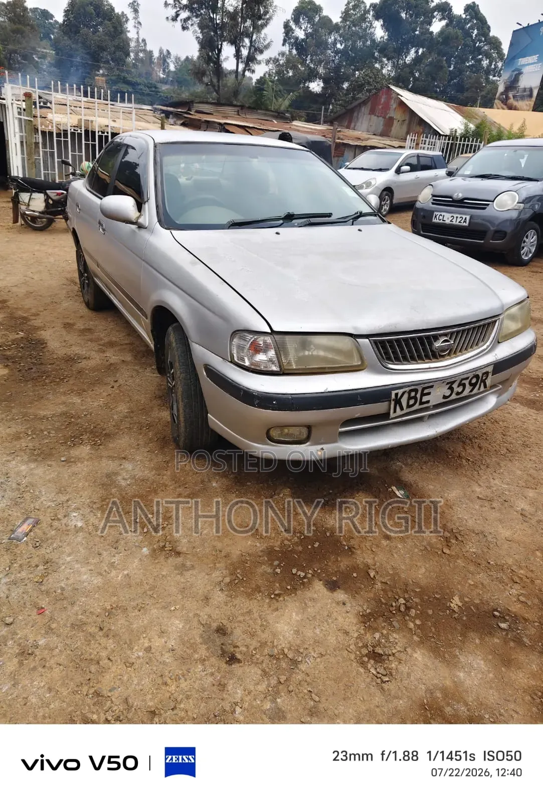 Nissan Sunny 2003 Silver