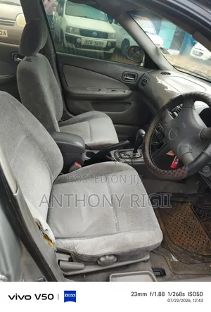 Nissan Sunny 2003 Silver