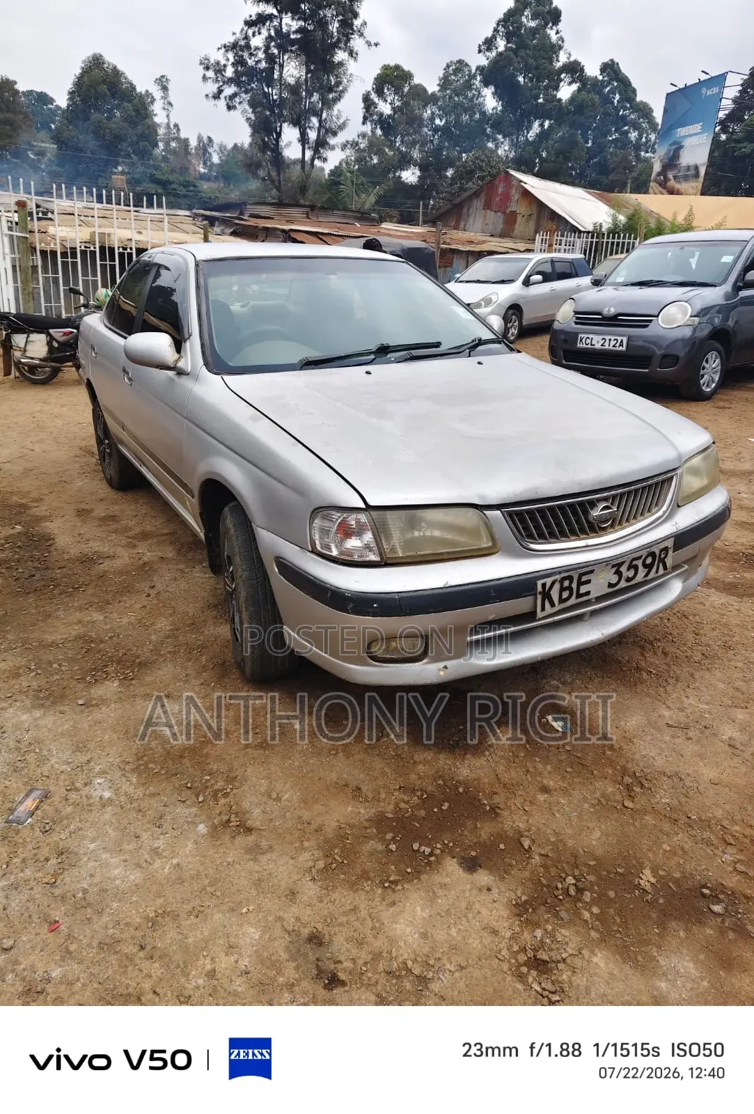 Nissan Sunny 2003 Silver