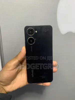 Vivo Y04 64 GB Black