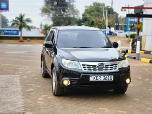 Subaru Forester 2011 Black